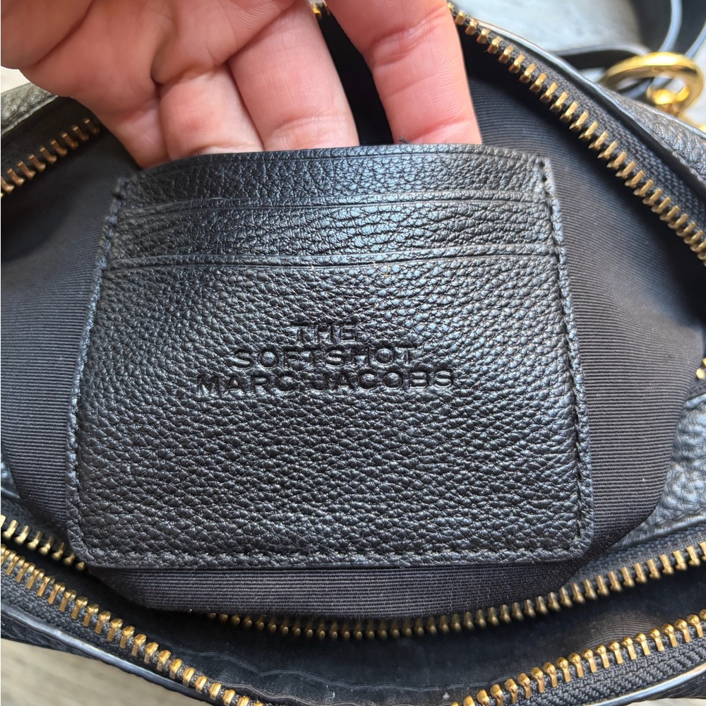 Marc Jacobs SoftShot 21 Leather Crossbody Bag - Picture 11 of 17